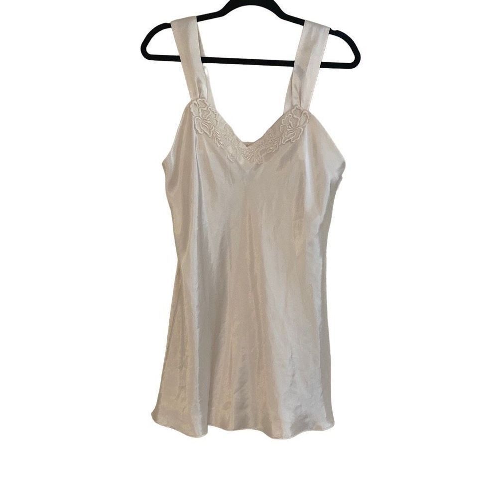 Vintage Sabrina by Mervyns Silk Sleeveless Cream Night Gown